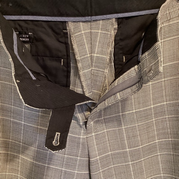 J. Crew Bowery Houndstooth Plaid Four Season Wool Dress Pant, Size 32 x 32 - Picture 7 of 16